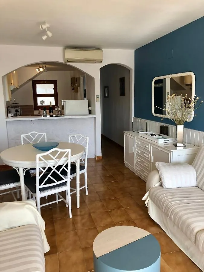 Apt Port Rhodes C, 2 Chbres, 2 Terrasses, Vue Sur Canal Principal De La Marina Et Sur Les Pyrenees Apartment Empuriabrava